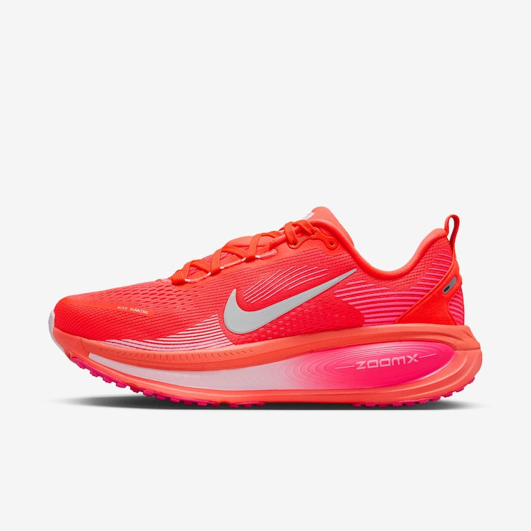 Tênis Nike Vomero 18 - Feminino - ROSA