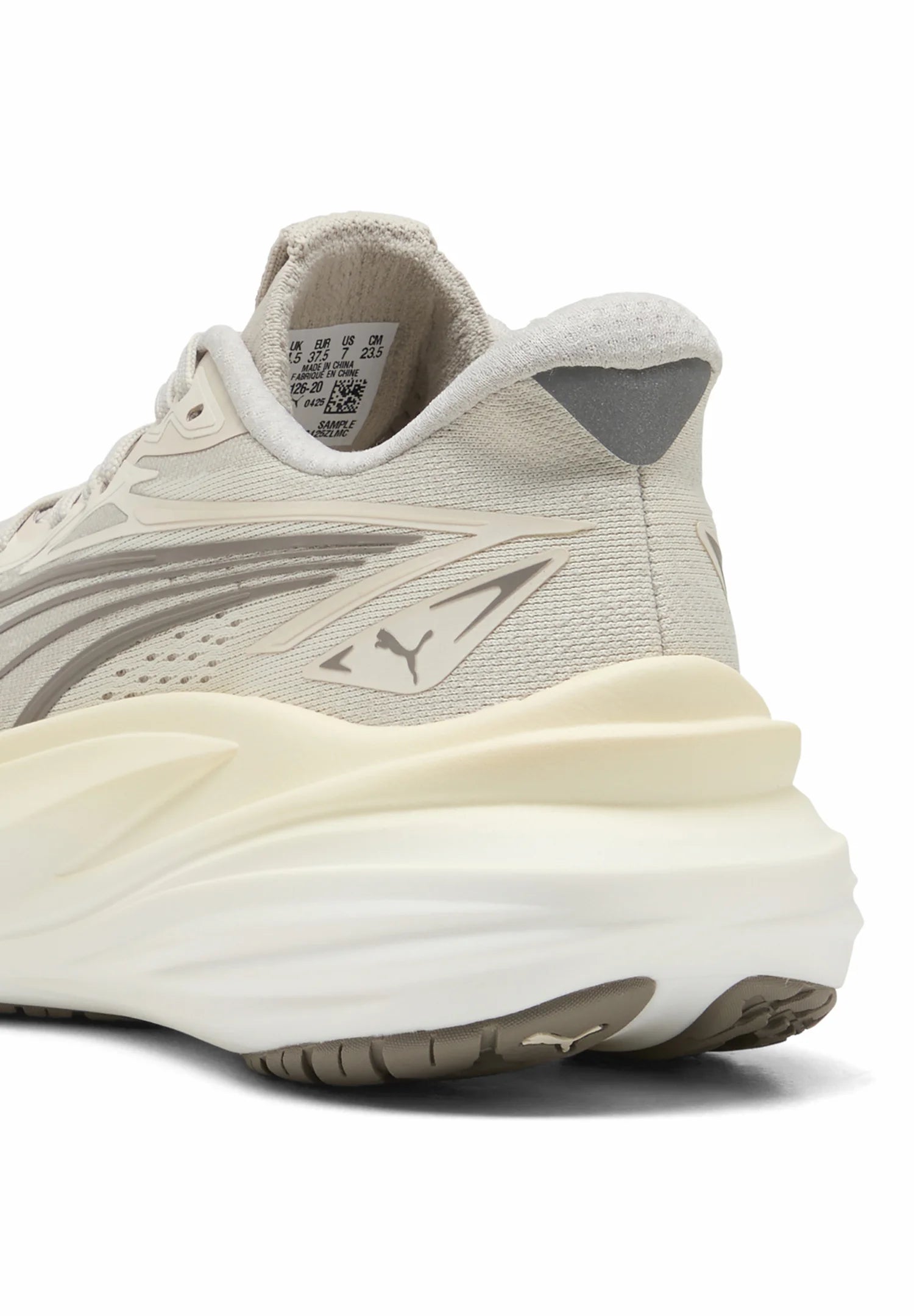 TENIS DE CORRIDA PUMA MAGMAX NITRO 2 - BEGE - FEMININO