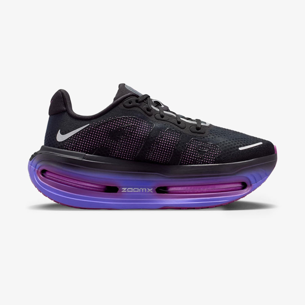 TENIS NIKE VOMERO PREMIUM - PRETO/ROXO